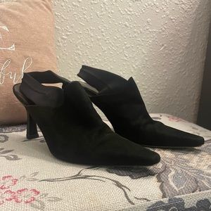 Donald J Pliner black suede leather booties 7.5